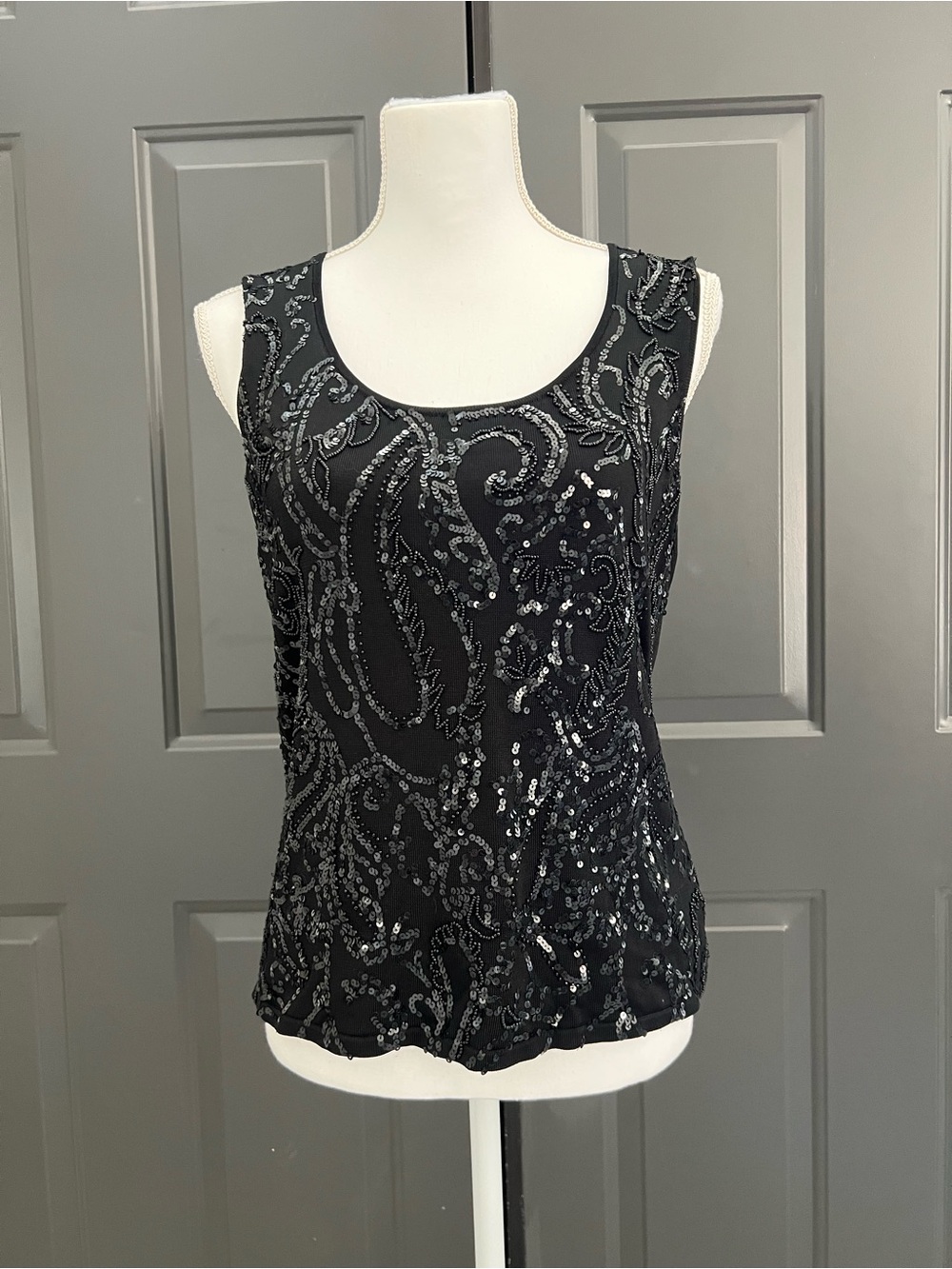 Vintage Jones New York Black Sequin  Sleeveless Camisole